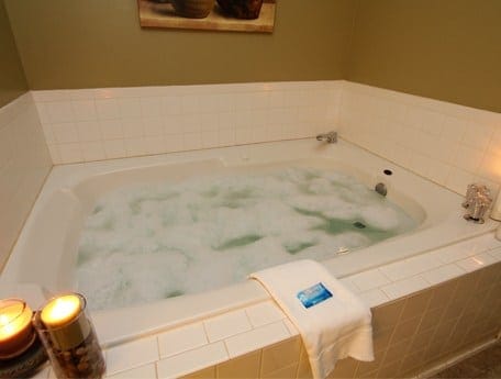 A bubbling Jacuzzi tub in a Gatlinburg condo.