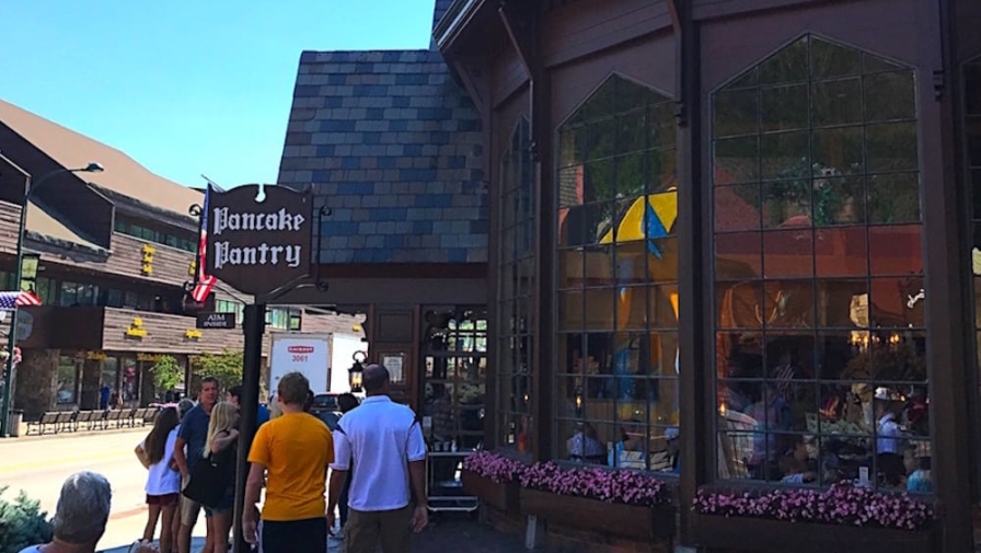 5 Things You’ll Love About Eating at Pancake Pantry in Gatlinburg