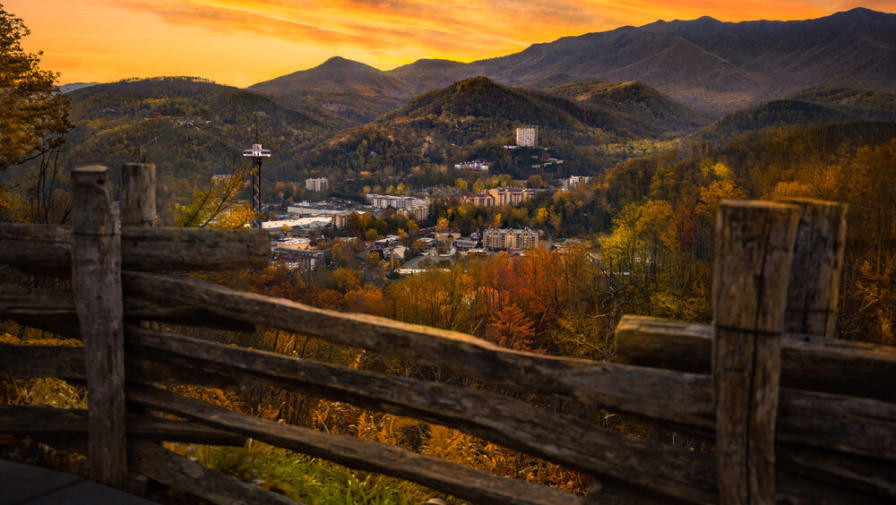 4 Reasons to Visit Gatlinburg in Fall