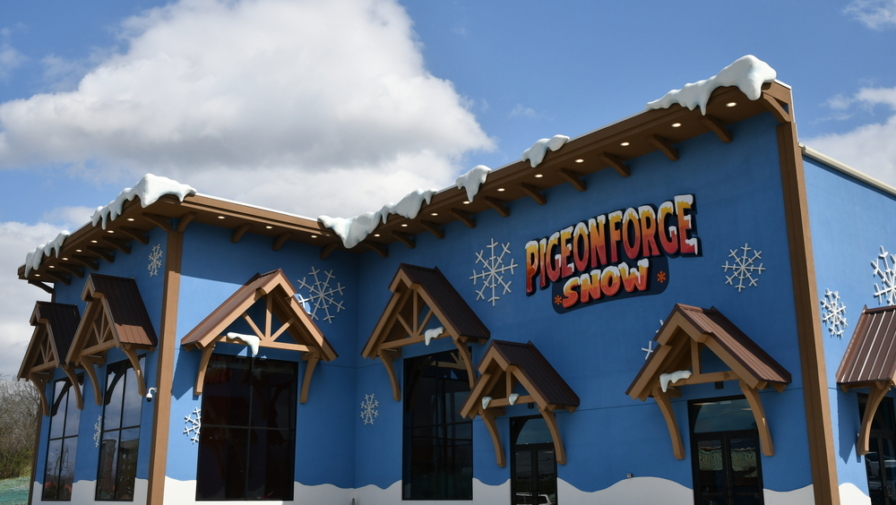 Top 3 Places to Go Snow Tubing in Pigeon Forge and Gatlinburg This Winter